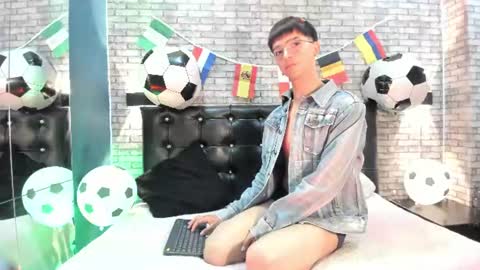 Eyden online show from June 25, 8:02 pm