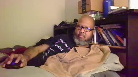 eyequee0007 online show from October 4, 3:33 am