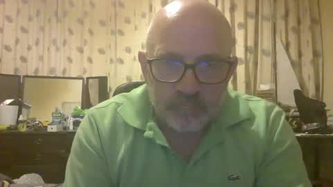 f1zzeek online show from May 22, 11:32 pm