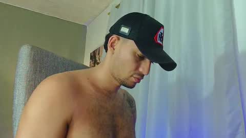 Snapshot of fabi_calde chatting on January 29, 6:33 am fabi online show from January 29, 6:33 am