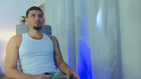 Snapshot of fabi_calde chatting on January 4, 12:59 pm fabi online show from January 4, 12:59 pm