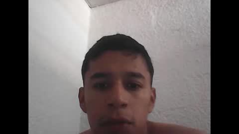 R online show from April 21, 3:18 pm