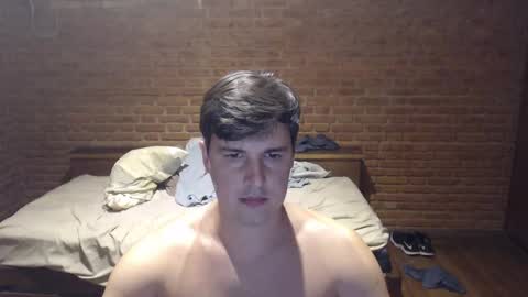 fabio_rodrigues online show from January 2, 12:23 am