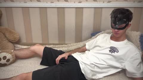 faceless online show from January 15, 5:58 pm