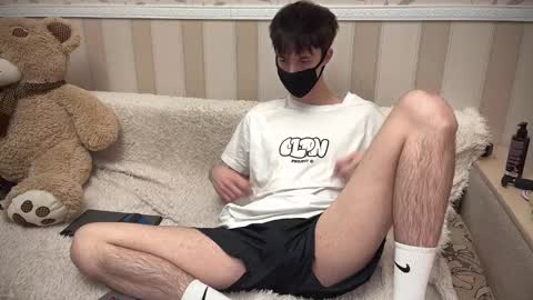 faceless online show from January 24, 4:28 pm