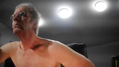 fantasyresort online show from February 17, 4:09 am