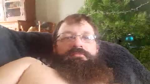 Snapshot of farm2boy chatting on December 10, 7:00 pm Farm2boy online show from December 10, 7:00 pm