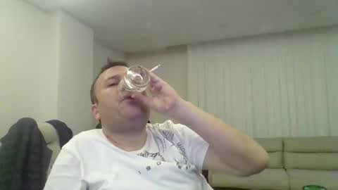 faryali44 online show from March 23, 12:38 am