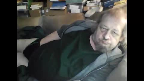 Snapshot of fasteddysex chatting on October 3, 12:04 am HoneyCumJuice4U online show from October 3, 12:04 am