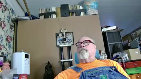 Fred. online show from February 8, 11:57 pm