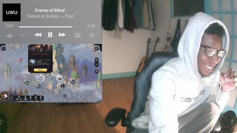 Grape online show from December 25, 3:40 am