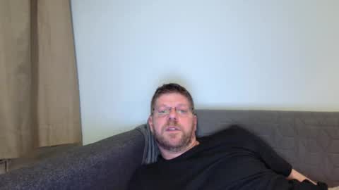 fattenmenow online show from December 8, 11:29 pm