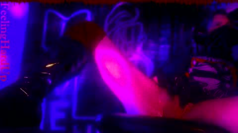 FeelingHardUp online show from June 14, 1:14 am