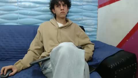Felipe Browns online show from January 16, 12:53 pm