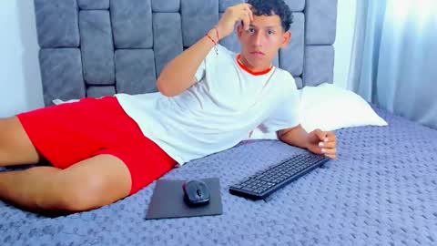 FELIPE online show from October 12, 12:43 pm