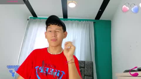 felipehotgonzalez online show from November 23, 7:03 pm