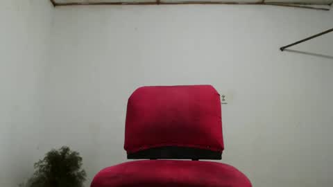 Snapshot of fernandez_latinblack chatting on January 3, 9:05 pm fernandez_latinblack online show from January 3, 9:05 pm