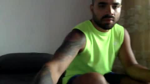 Snapshot of ferpaisa2024 chatting on January 1, 6:16 pm insta ferxx1210 Fercho online show from January 1, 6:16 pm