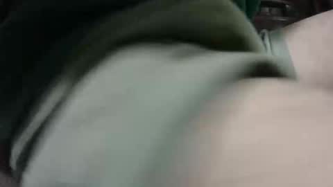 fescarf1991 online show from October 22, 5:00 am