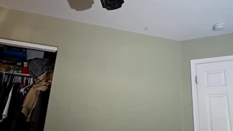 fightusfire32 online show from January 6, 6:23 pm