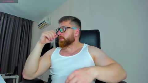 FindomGuyXXX online show from March 27, 10:49 am