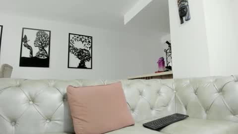 FRAIDER online show from September 24, 4:27 pm