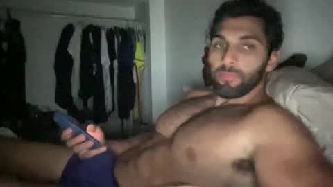 fitcurvyman4fun_69 online show from September 18, 3:19 am