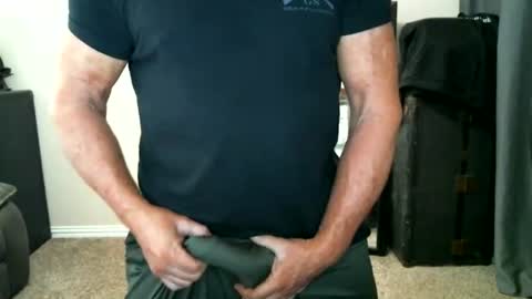 fitguy40 online show from July 19, 7:31 pm