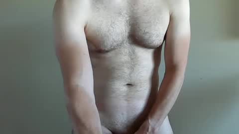 fithubby80 online show from October 13, 3:40 pm