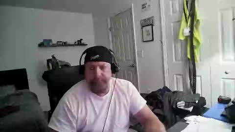 Florida guy online show from December 3, 4:46 am