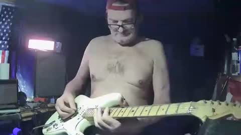 flamingfartguy online show from December 17, 3:28 pm