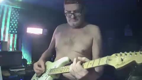 flamingfartguy online show from December 13, 7:32 pm