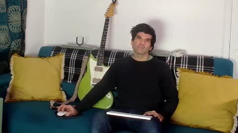 Flannel Dong online show from December 17, 12:23 pm