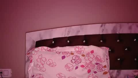 flirtsxxx online show from October 11, 7:51 pm