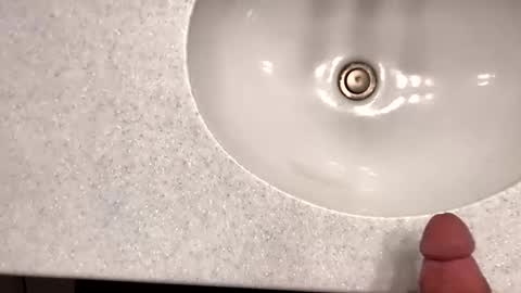 flowaley online show from December 29, 8:33 am