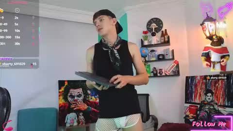 flowers109 online show from October 8, 11:42 pm