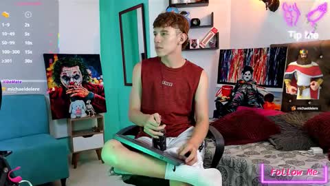 flowers109 online show from October 9, 11:53 pm