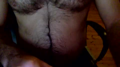 Snapshot of flowmover chatting on December 2, 8:31 pm flowmover online show from December 2, 8:31 pm