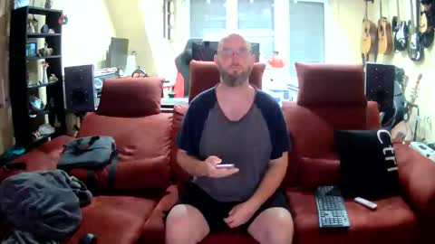 Floydorian online show from October 8, 9:02 am