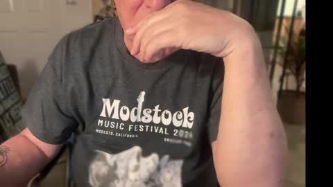 fnkywht60smthng_ online show from March 1, 2:11 am