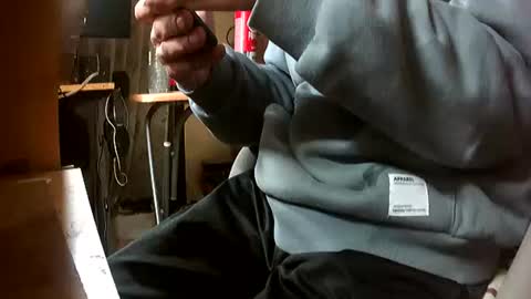 follaamigaz online show from November 23, 8:42 pm