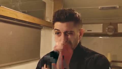 independent model online show from March 1, 6:29 pm