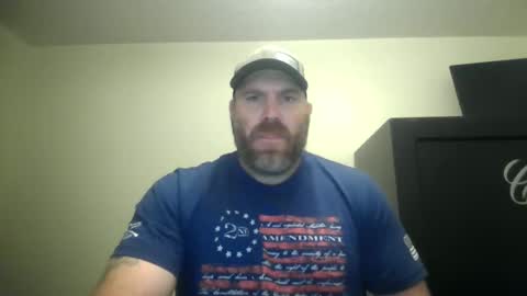 Snapshot of footballtroyg chatting on September 27, 4:32 am footballtroyg online show from September 27, 4:32 am