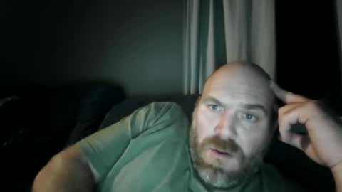 Snapshot of footballtroyg chatting on September 21, 4:56 am footballtroyg online show from September 21, 4:56 am