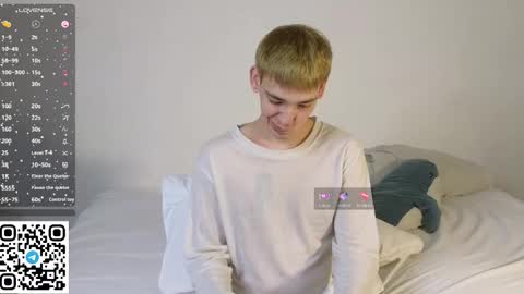 forever_eren online show from February 11, 6:02 pm