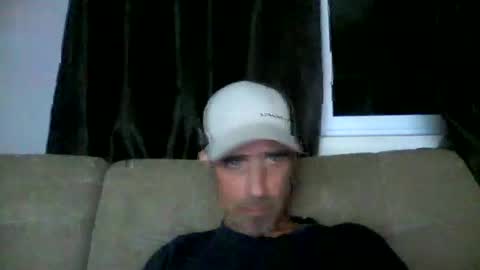 fouraide42 online show from November 21, 8:57 am