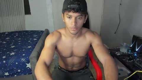 Fox online show from March 25, 9:30 pm