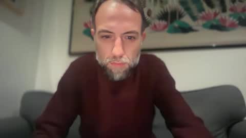 fra___ online show from December 14, 11:56 pm