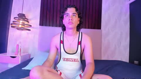 fran_smiths online show from February 16, 7:45 pm