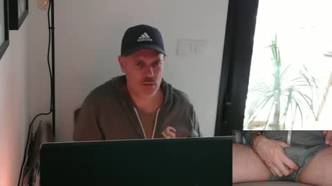 francescoes online show from January 6, 11:29 am